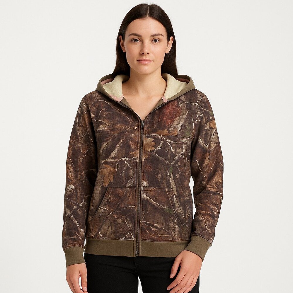 Master Sportswoman Women's Camo Jacket Size L